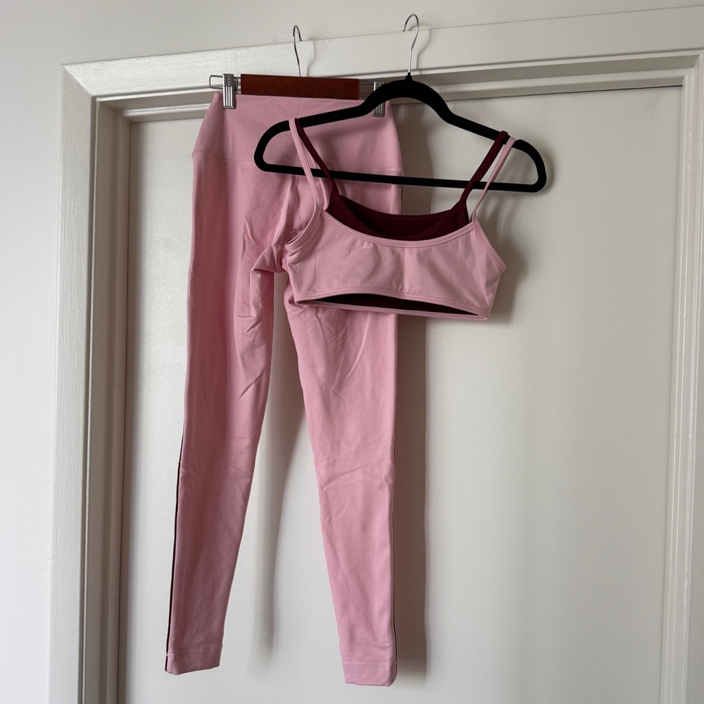 SET Active Garnet Workout Set (Includes Leggings … - image 3